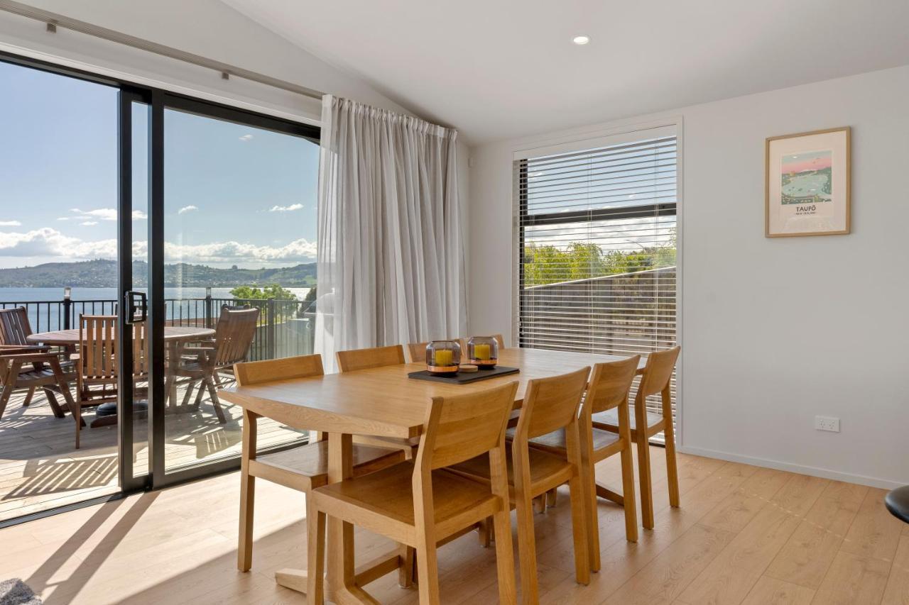 Lakeview Terrace - Taupo Holiday Home Kültér fotó