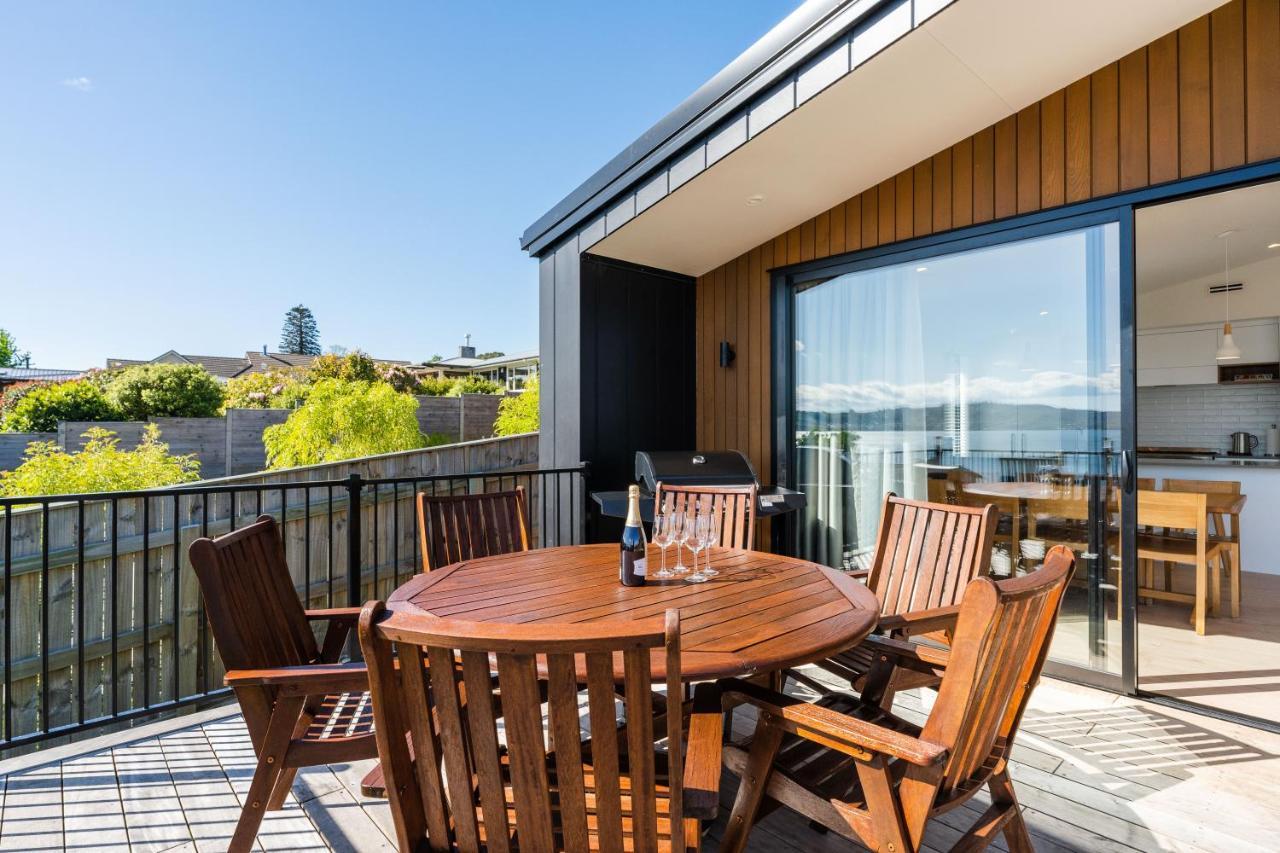 Lakeview Terrace - Taupo Holiday Home Kültér fotó